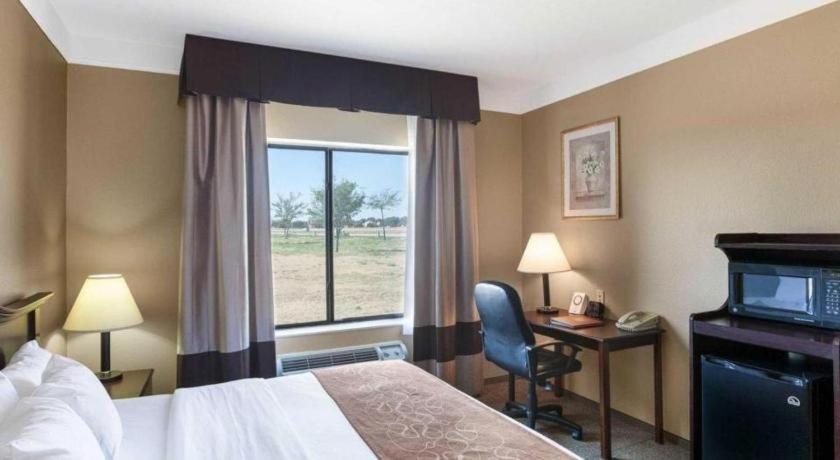 Comfort Suites Plainview Kültér fotó